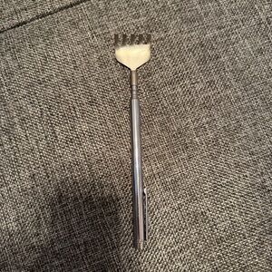 Telescopic Back Scratcher
